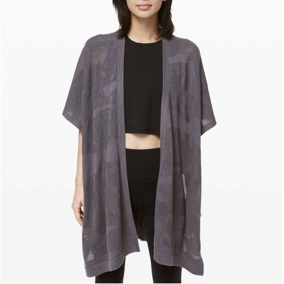 Lululemon Find Your Light Wrap Heathered Moonwalk OS - Picture 1 of 14